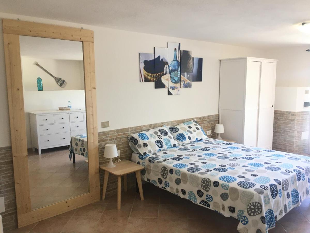 B&B Tavolara Puntaldia Exteriér fotografie