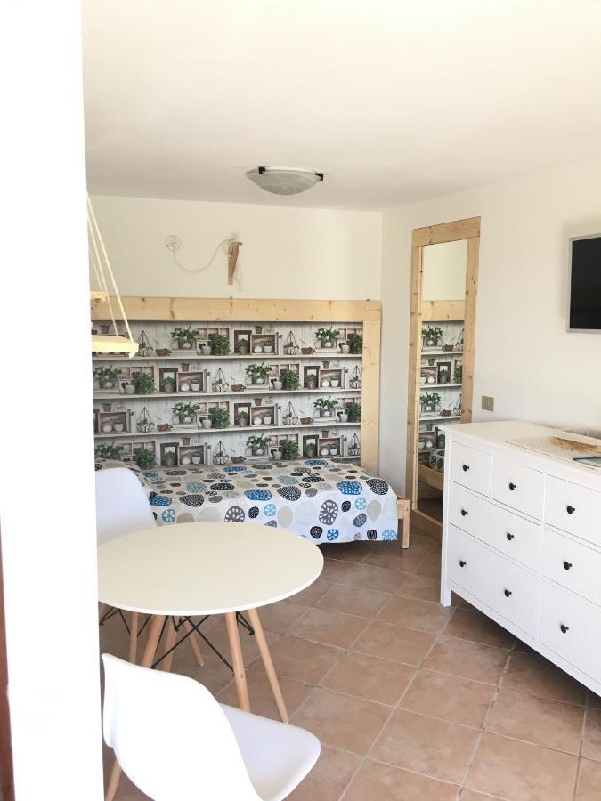 B&B Tavolara Puntaldia Exteriér fotografie